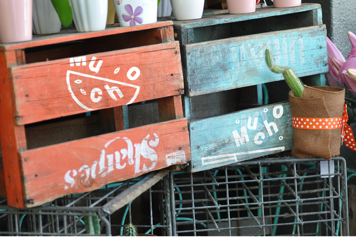 Mucho購(gòu)物網(wǎng)站品牌設(shè)計(jì)  標(biāo)牌設(shè)計(jì)展示