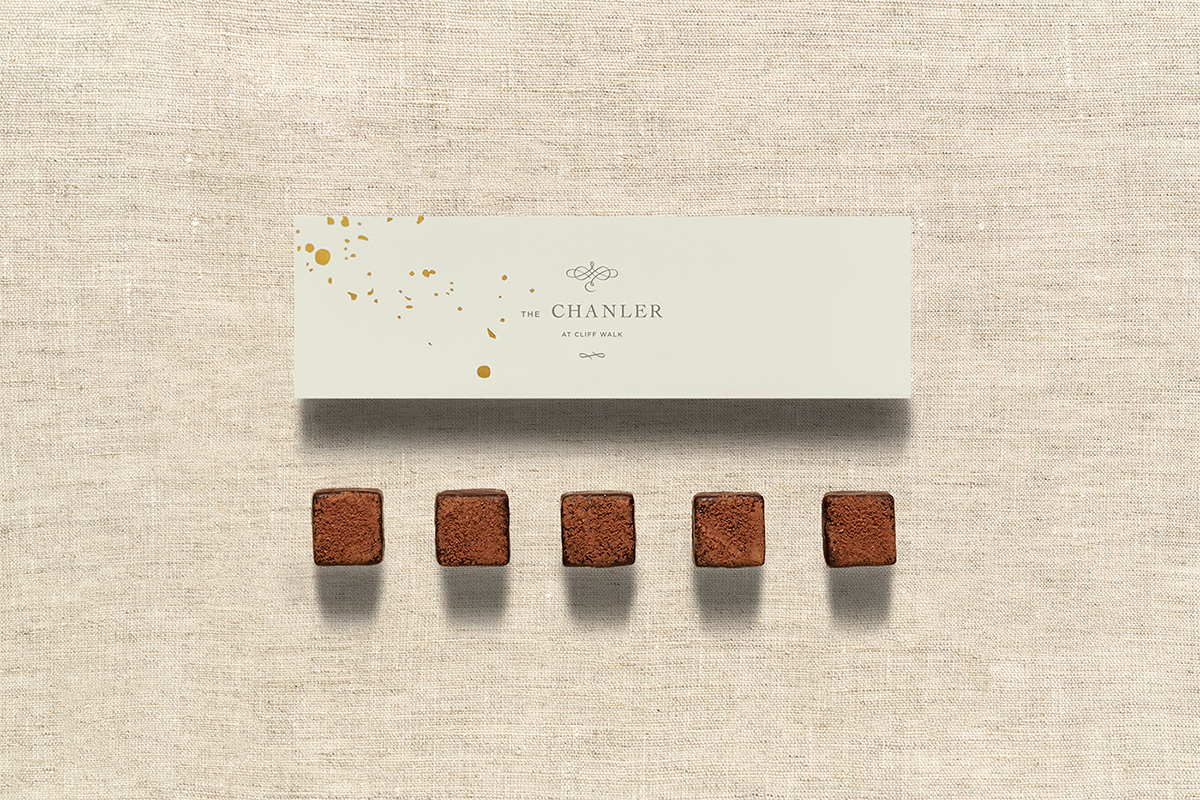 Chanler at Cliff Walk酒店品牌設(shè)計(jì)  邀請(qǐng)函設(shè)計(jì)