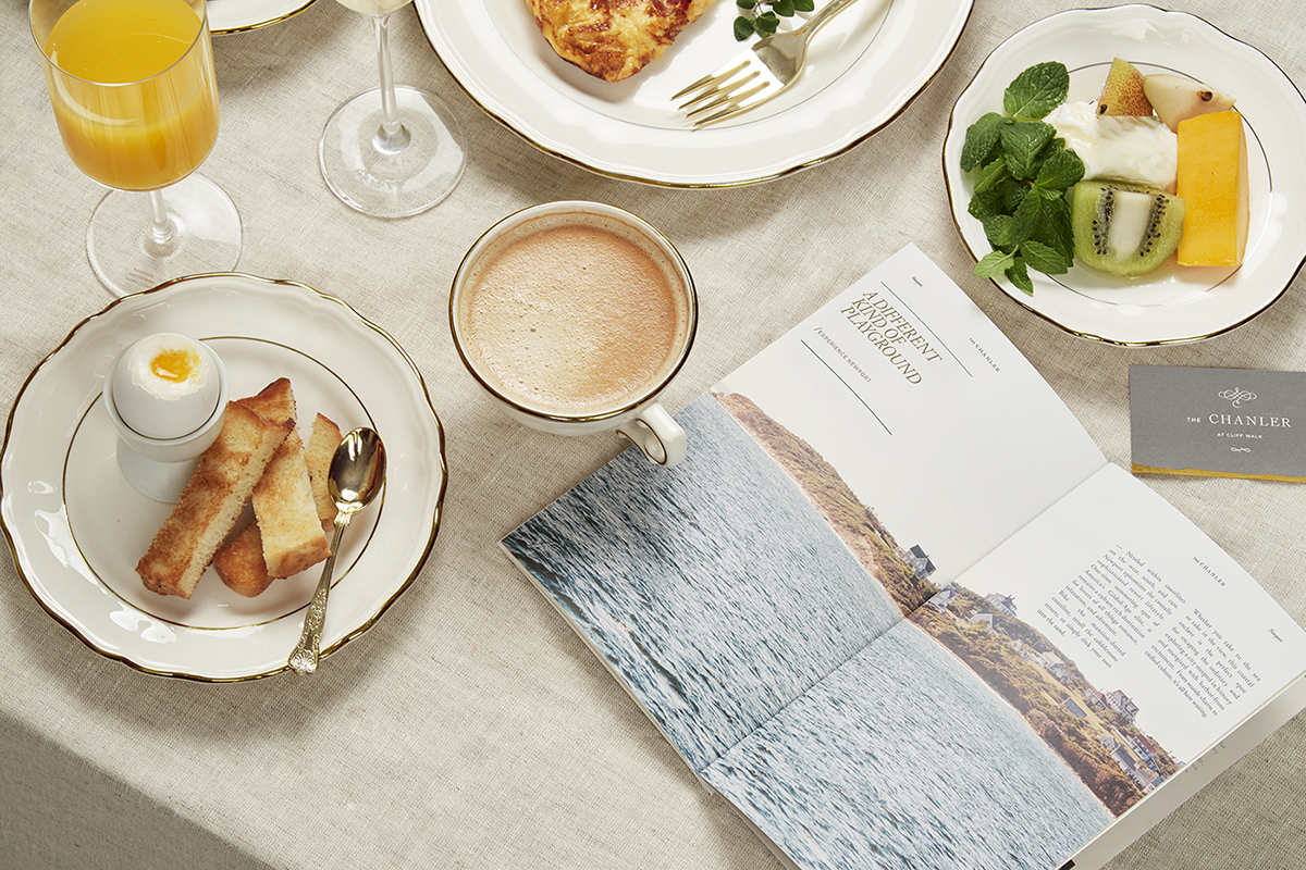 Chanler at Cliff Walk酒店品牌設(shè)計(jì)  畫(huà)冊(cè)設(shè)計(jì)