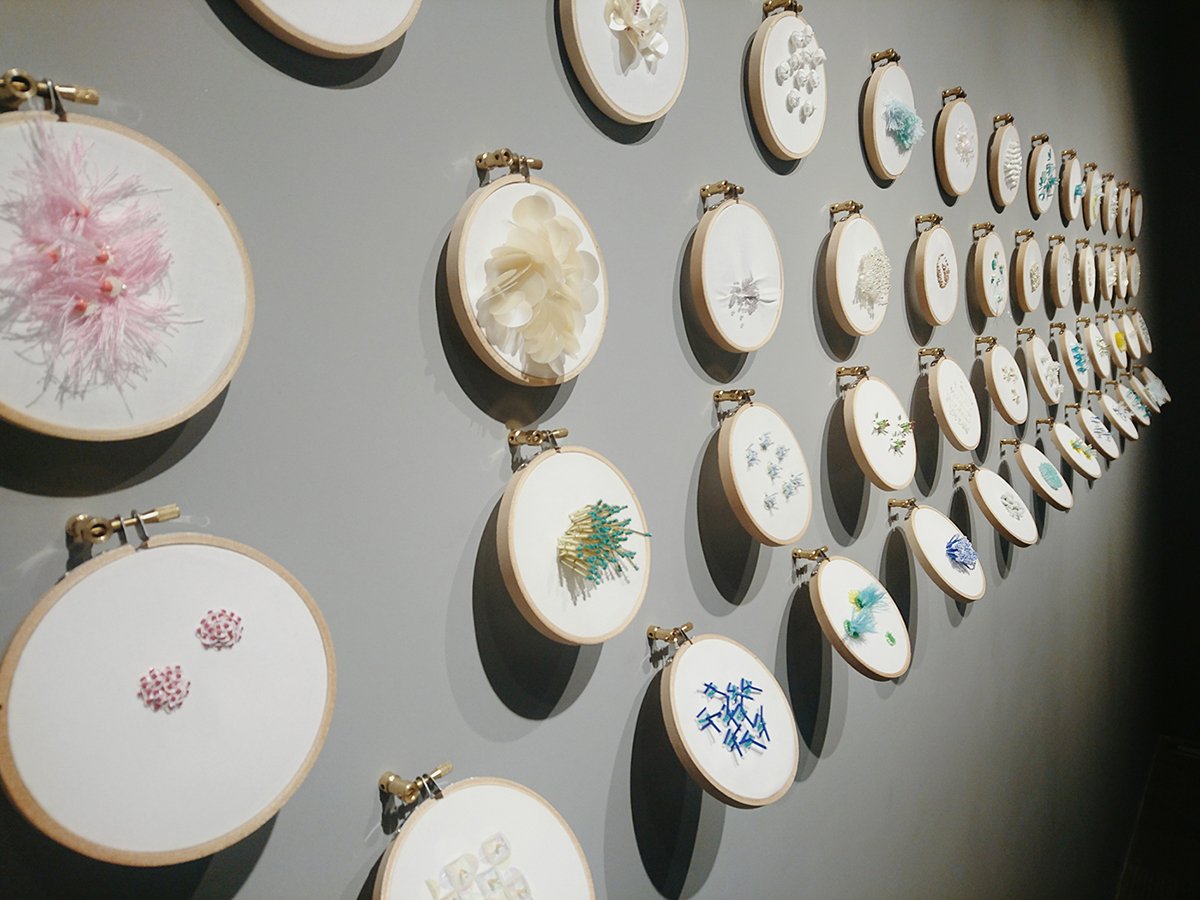 百日白夜書法刺繡展品牌形象  刺繡展示