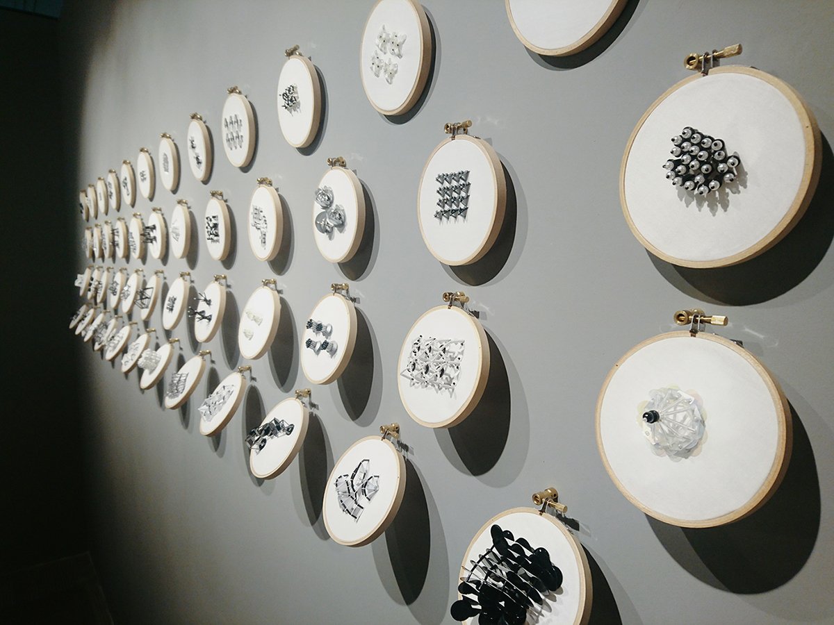 百日白夜書法刺繡展品牌形象  刺繡展示